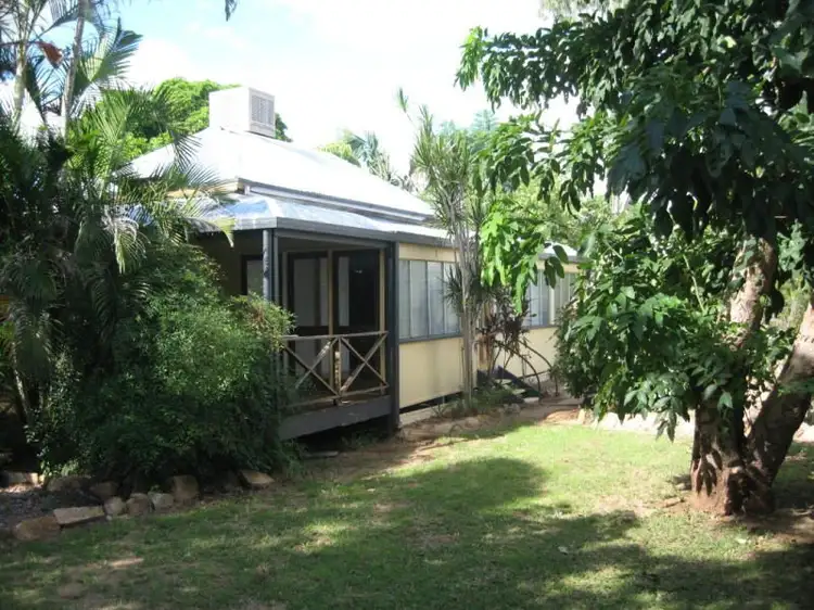7 Park Street, Charters Towers QLD 4820