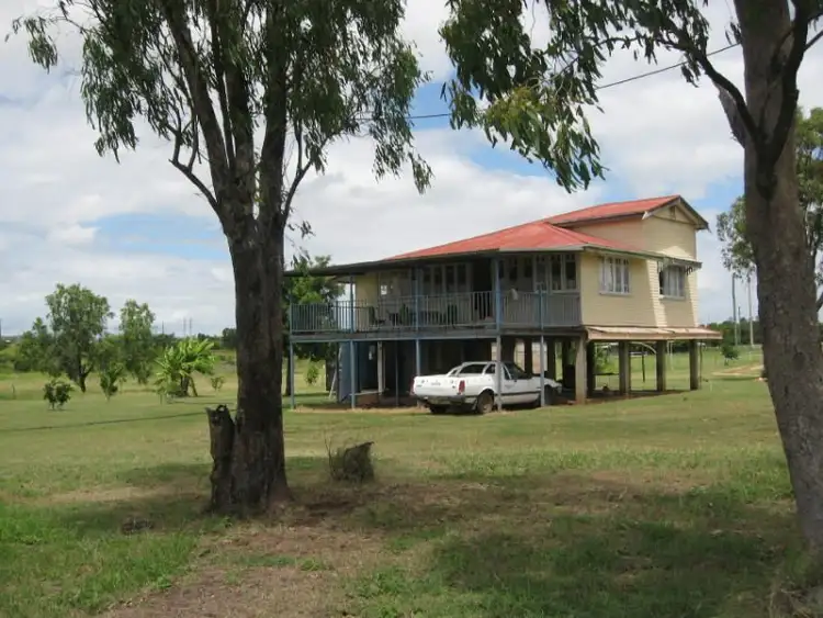 211 Bluff Road, Charters Towers QLD 4820