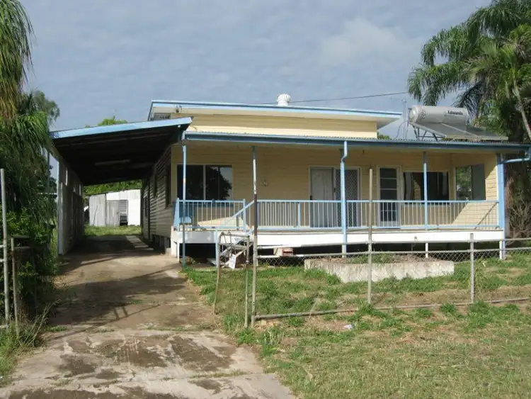 32 Towers Street, Charters Towers QLD 4820