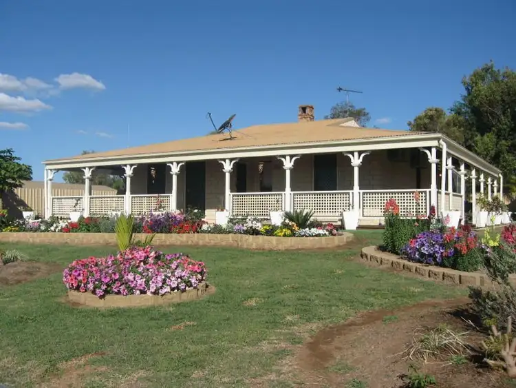 55 Baker Street, Charters Towers QLD 4820