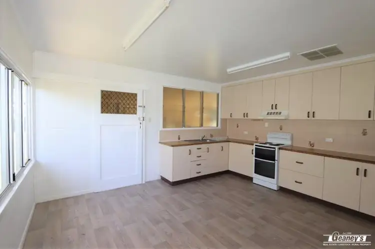 Fourth view of Homely house listing, 8 Burdekin Street, Richmond Hill QLD 4820
