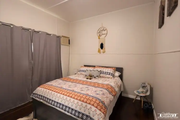 Fifth view of Homely house listing, 27 Hackett Terrace, Richmond Hill QLD 4820