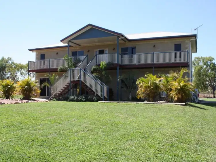 L25 Flinders Highway, Charters Towers QLD 4820