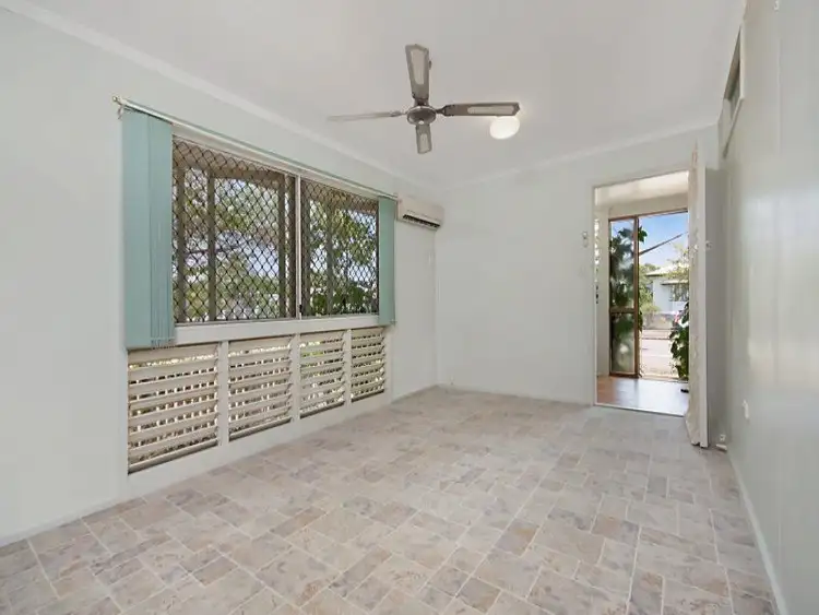 Third view of Homely house listing, 33 Bayswater Terrace, Hyde Park QLD 4812