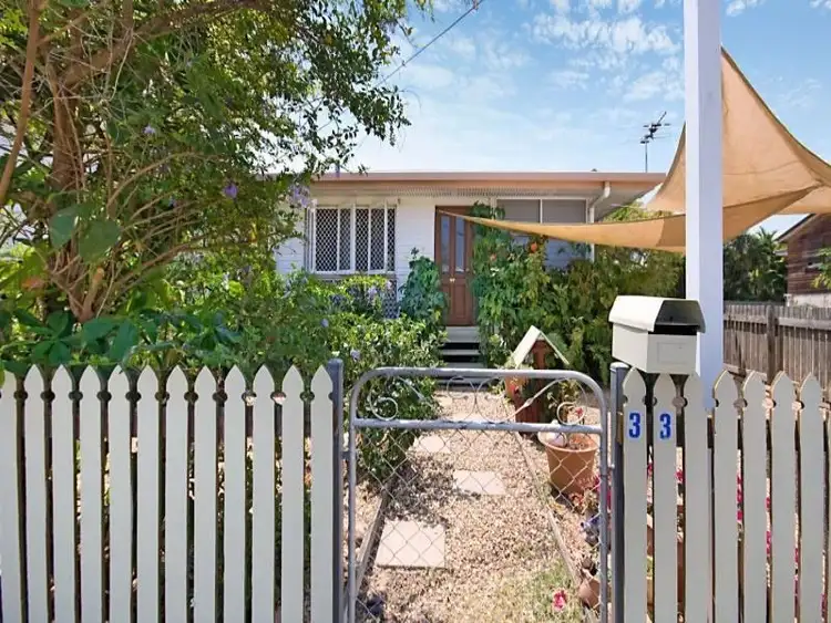 Second view of Homely house listing, 33 Bayswater Terrace, Hyde Park QLD 4812