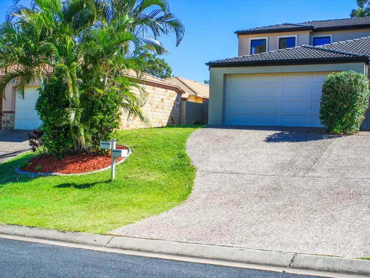 1/4 Jayden Place, Molendinar QLD 4214