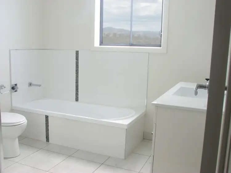 Main view of Homely townhouse listing, 2/5 Travers Court, Claremont TAS 7011