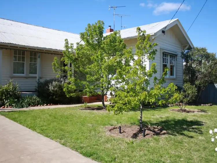 26 Dundas Street, St Arnaud VIC 3478