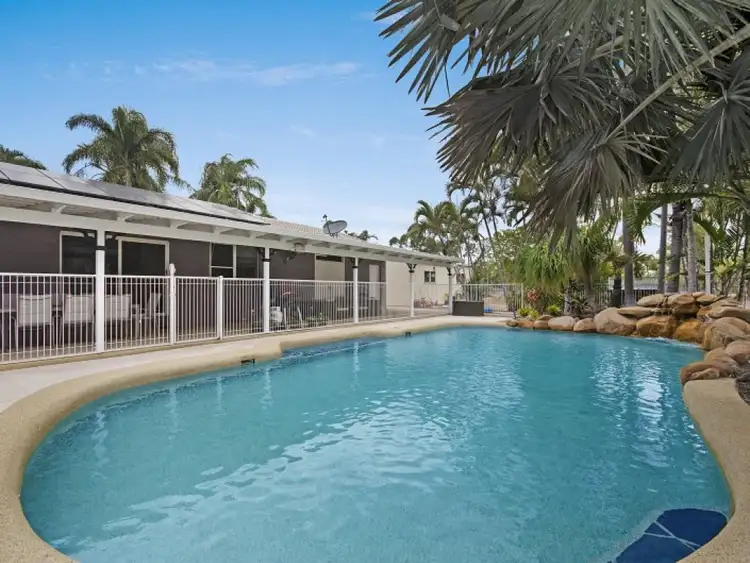 1 Rhyl Court, Mount Low QLD 4818