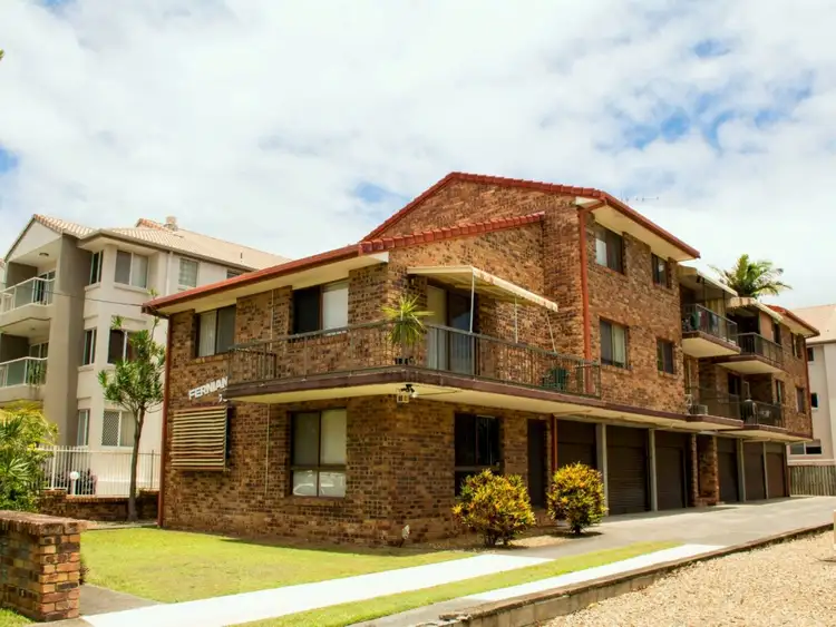 Main view of Homely unit listing, 2/76 Brighton Street, Biggera Waters QLD 4216