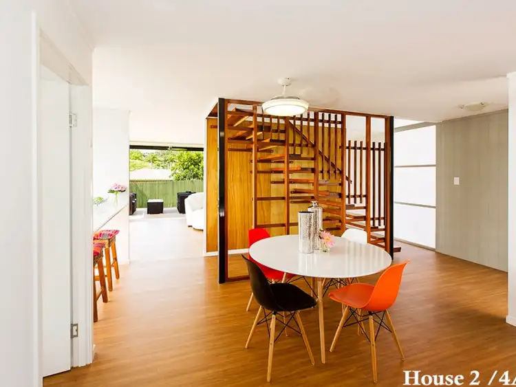 2/4A Cheihk Crescent, Collingwood Park QLD 4301