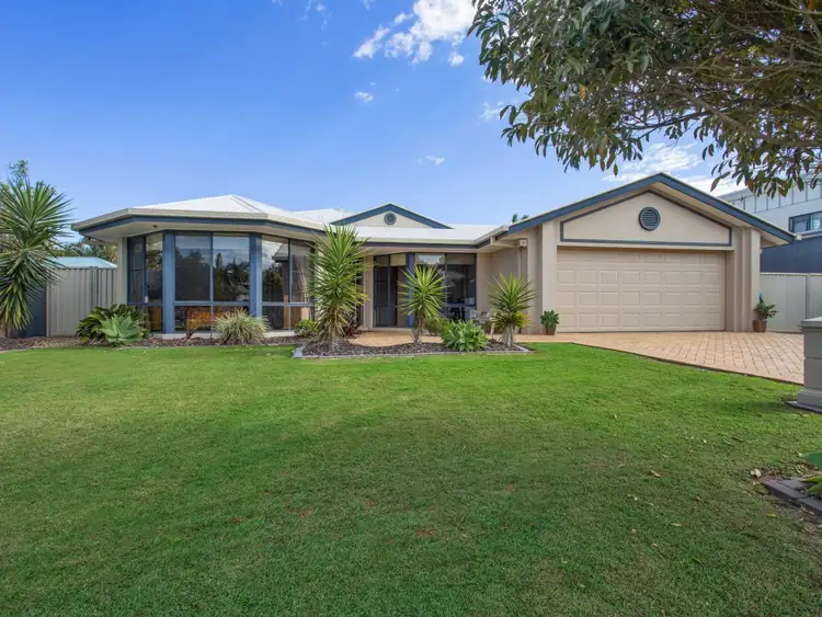 4 Edlundh Court, Pelican Waters QLD 4551