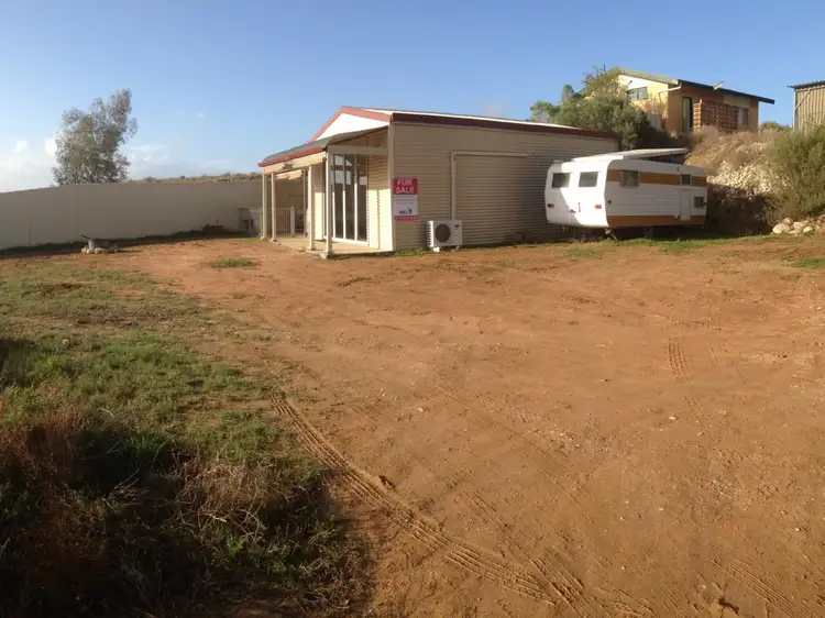 9109 Sturt Highway, Blanchetown SA 5357