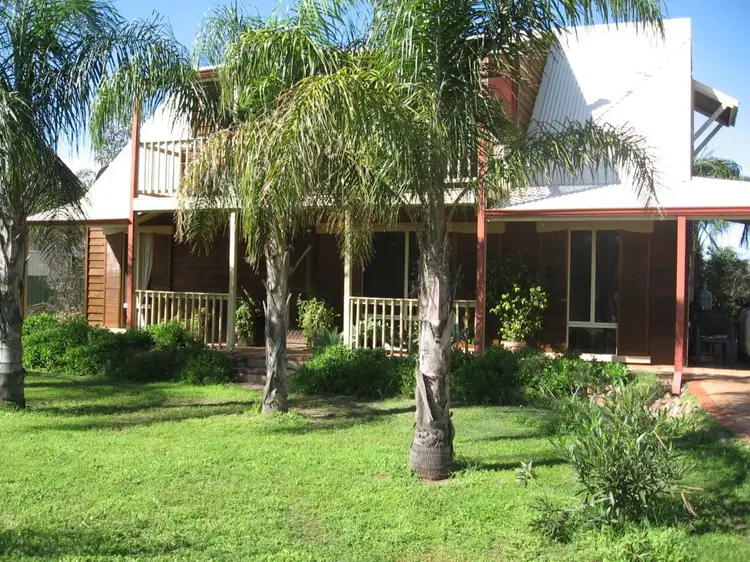 4 Spencers Brook York Road, York WA 6302
