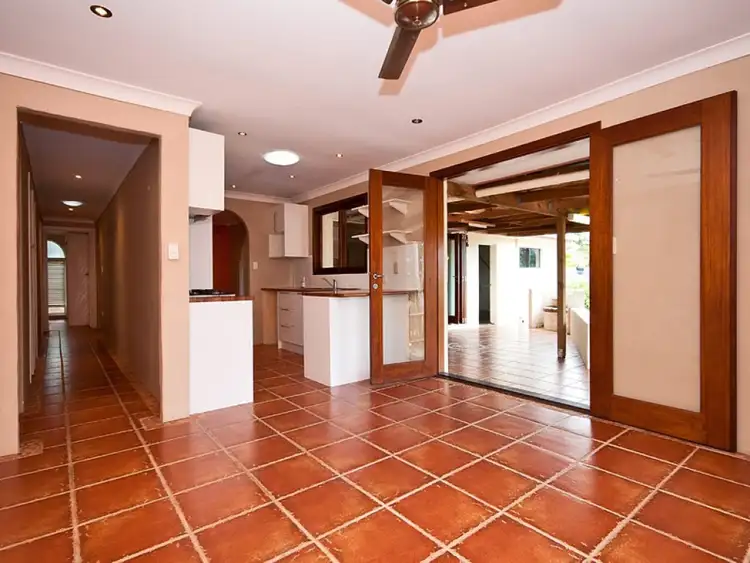 Sixth view of Homely house listing, 8 Jerrob Court, Carrara QLD 4211