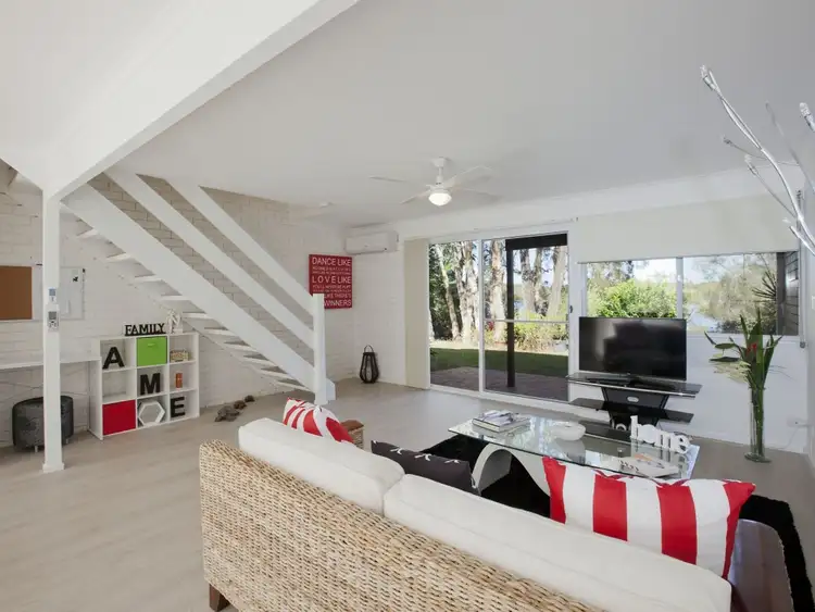 2/2 Moorindil Street, Tewantin QLD 4565