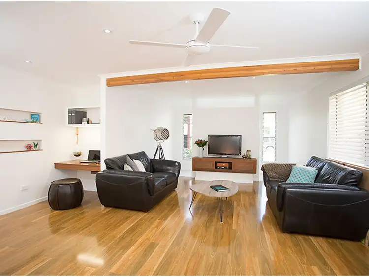 2 Jelen Drive, Mooloolah Valley QLD 4553