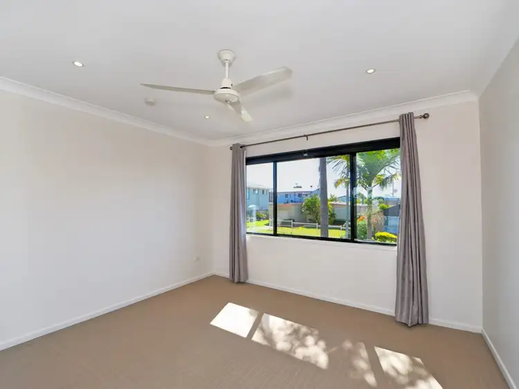 Seventh view of Homely house listing, 8 Robin Avenue, Paradise Point QLD 4216