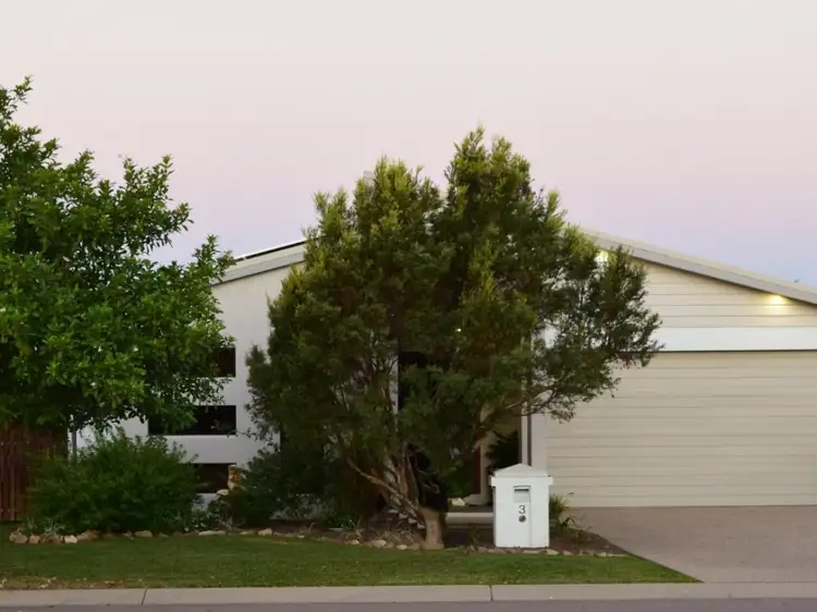 3 Rowley Place, Burdell QLD 4818