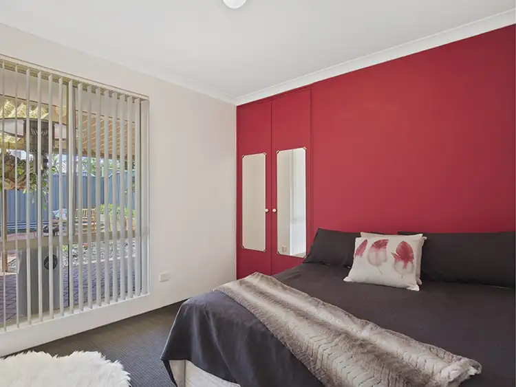 Sixth view of Homely house listing, 11 Sunshine Place, Bibra Lake WA 6163