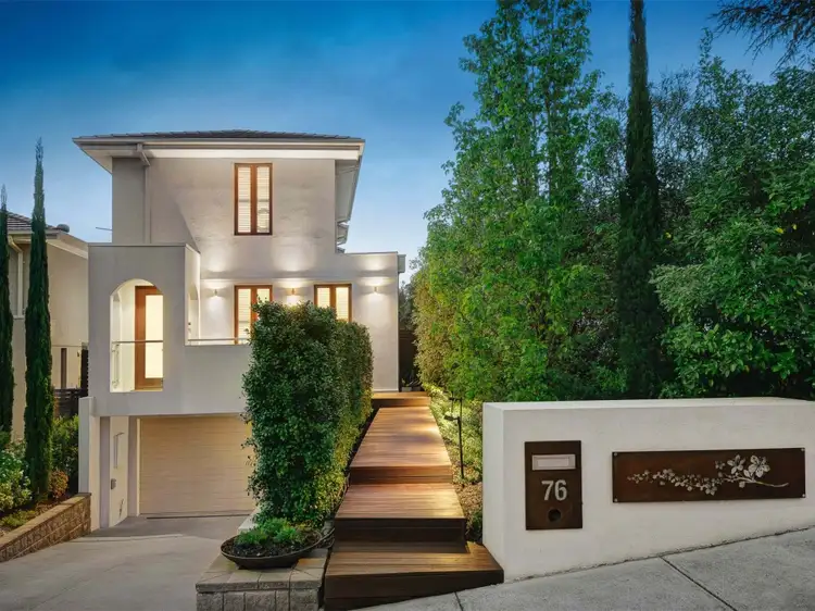 76 Golden Way, Bulleen VIC 3105