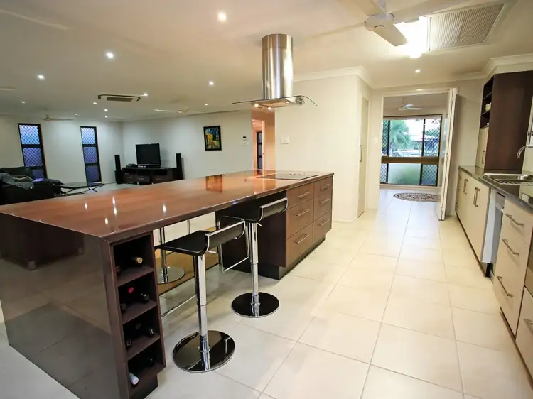 10 Cobb Court, Annandale QLD 4814