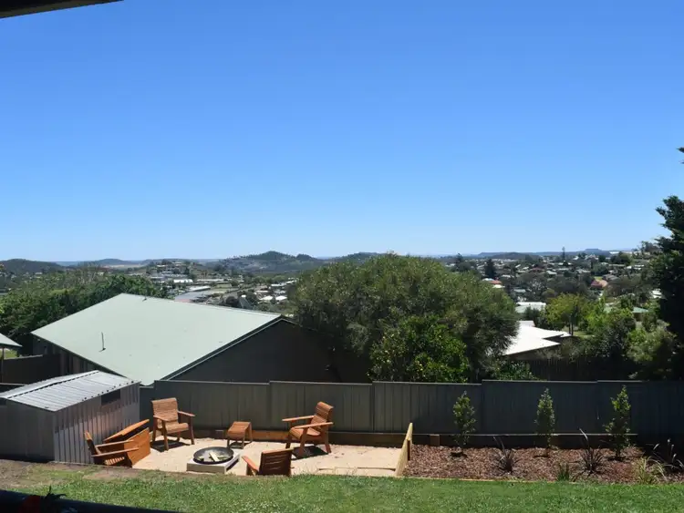 35 Dalzell Crescent, Darling Heights QLD 4350