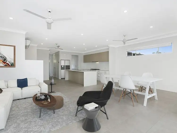 22 Duke Street, Wellington Point QLD 4160