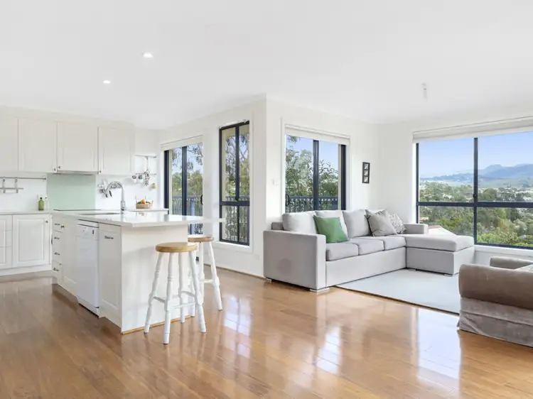 28 Fairview Drive, Kingston TAS 7050