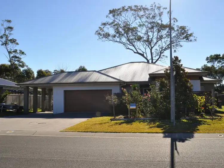 Second view of Homely house listing, 19 Woolabar Drive, Broulee NSW 2537