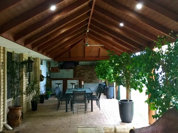 17 Bortolo Drive, Greenfields WA 6210