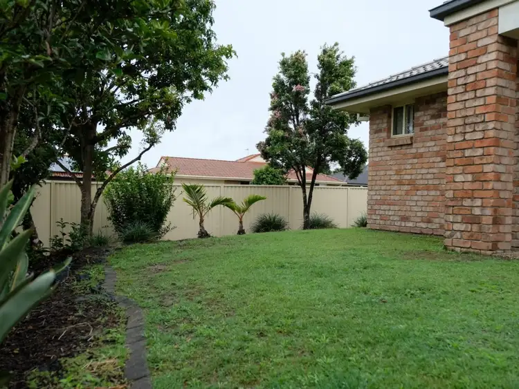 1/2 Betty Street, Upper Coomera QLD 4209