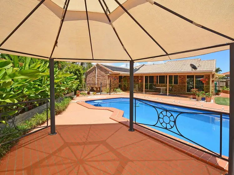 10 San Marco Court, Urangan QLD 4655