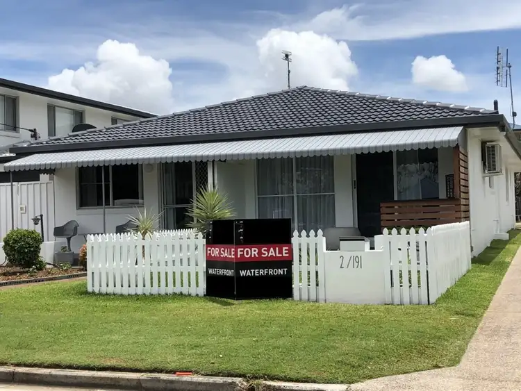 2/191 Esplanade, Golden Beach QLD 4551