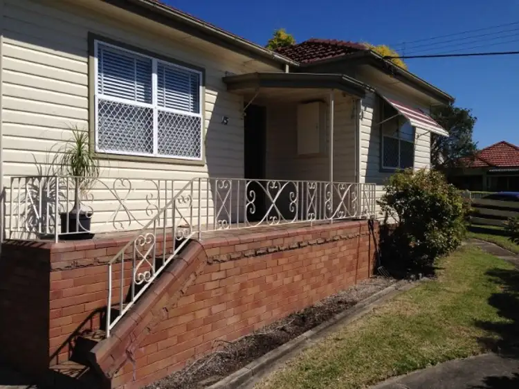 15 Brown Street, Adamstown NSW 2289