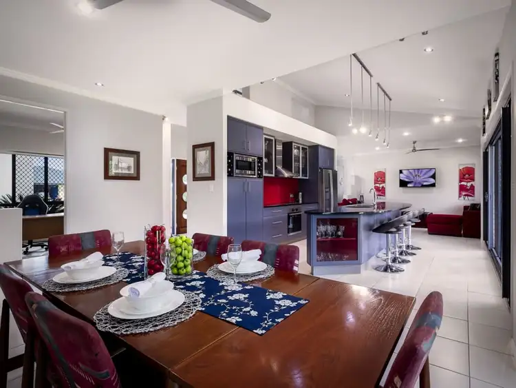 15 Castaway Court, Toogoom QLD 4655