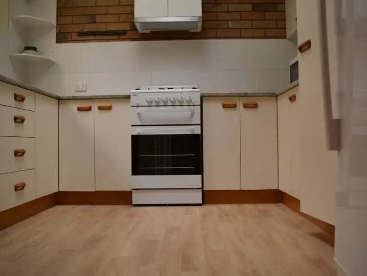 Fourth view of Homely unit listing, 2/27 Sapphire Court, Toowoomba QLD 4350