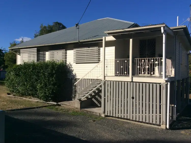 5 Byrne  Street, Bundamba QLD 4304