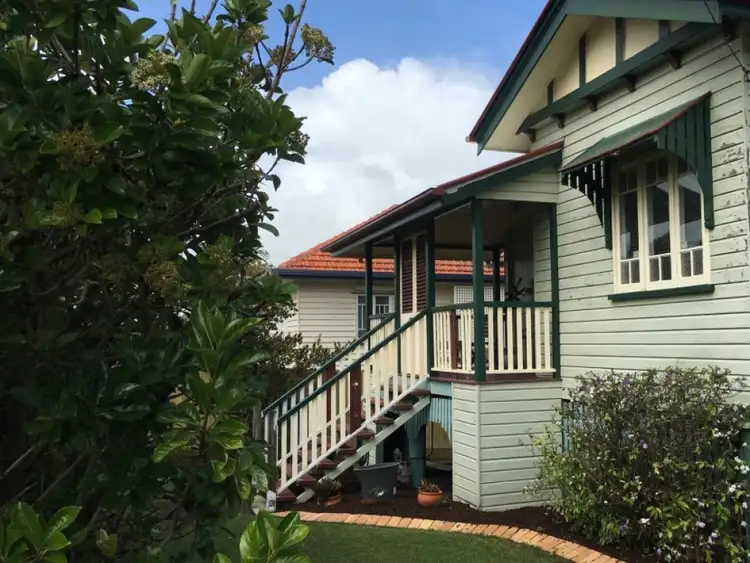 47 Nash Street, Sandgate QLD 4017