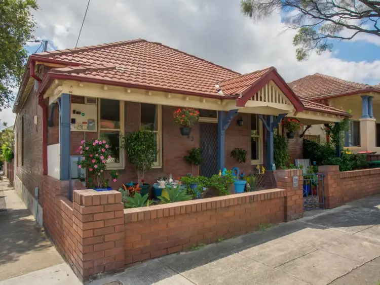 43 Yelverton St, Sydenham NSW 2044