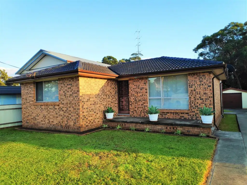 Main view of Homely house listing, 57 Devonshire Crescent, Oak Flats NSW 2529