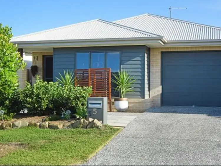 5 Teal Street, Caloundra West QLD 4551