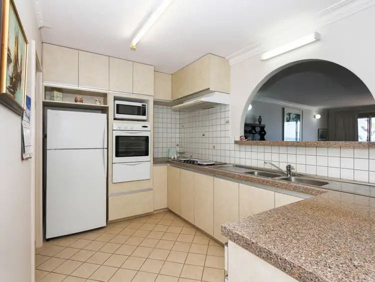 Sixth view of Homely apartment listing, 11/116 Marine Parade, Cottesloe WA 6011