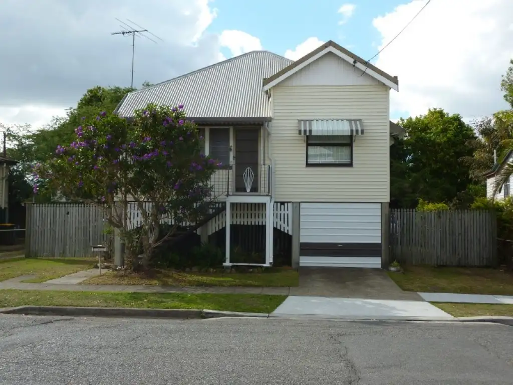 Main view of Homely house listing, 8 Ellis Street, Greenslopes QLD 4120