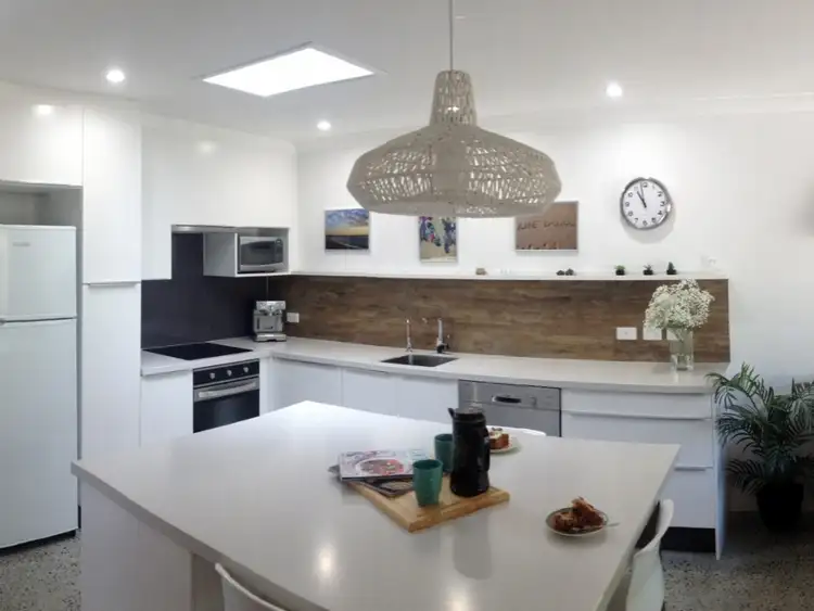 2/136 South Street (access via Wright Street), White Gum Valley WA 6162