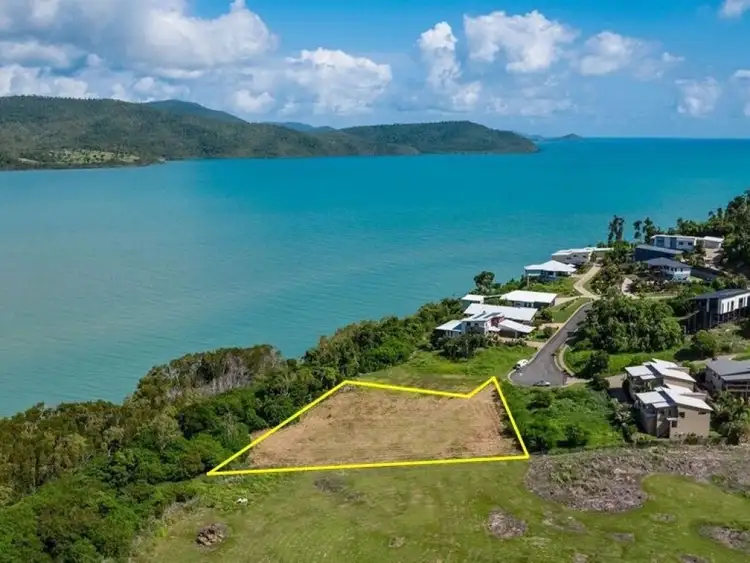 43 Beth Court, Cannonvale QLD 4802