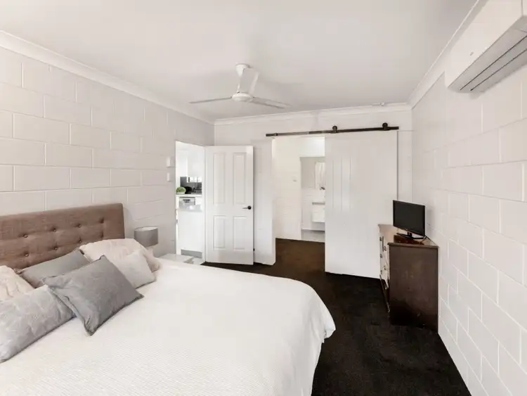 Sixth view of Homely house listing, 8 Cali Street, Mount Low QLD 4818