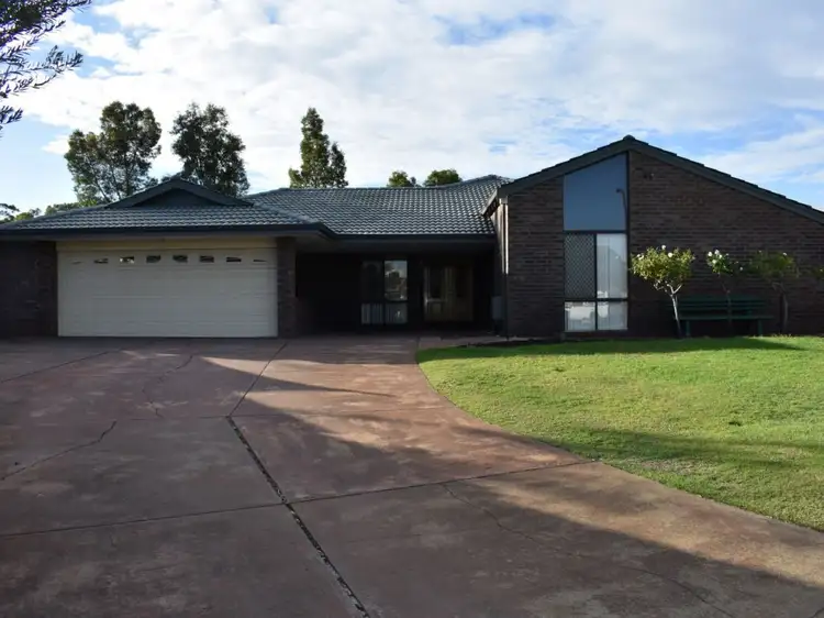 14 Talga Close, Wilson WA 6107