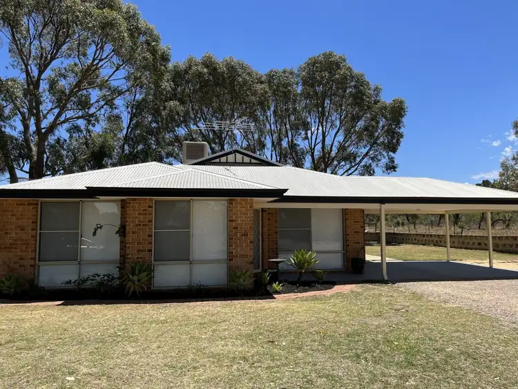 Second view of Homely rural property listing, 8 King Drive, Woodridge WA 6041