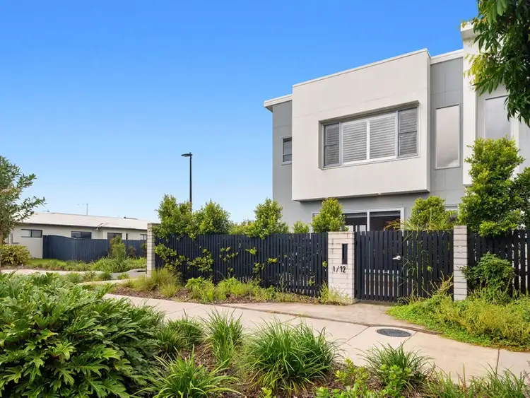 1/12 Dann Walk, Palmview QLD 4553